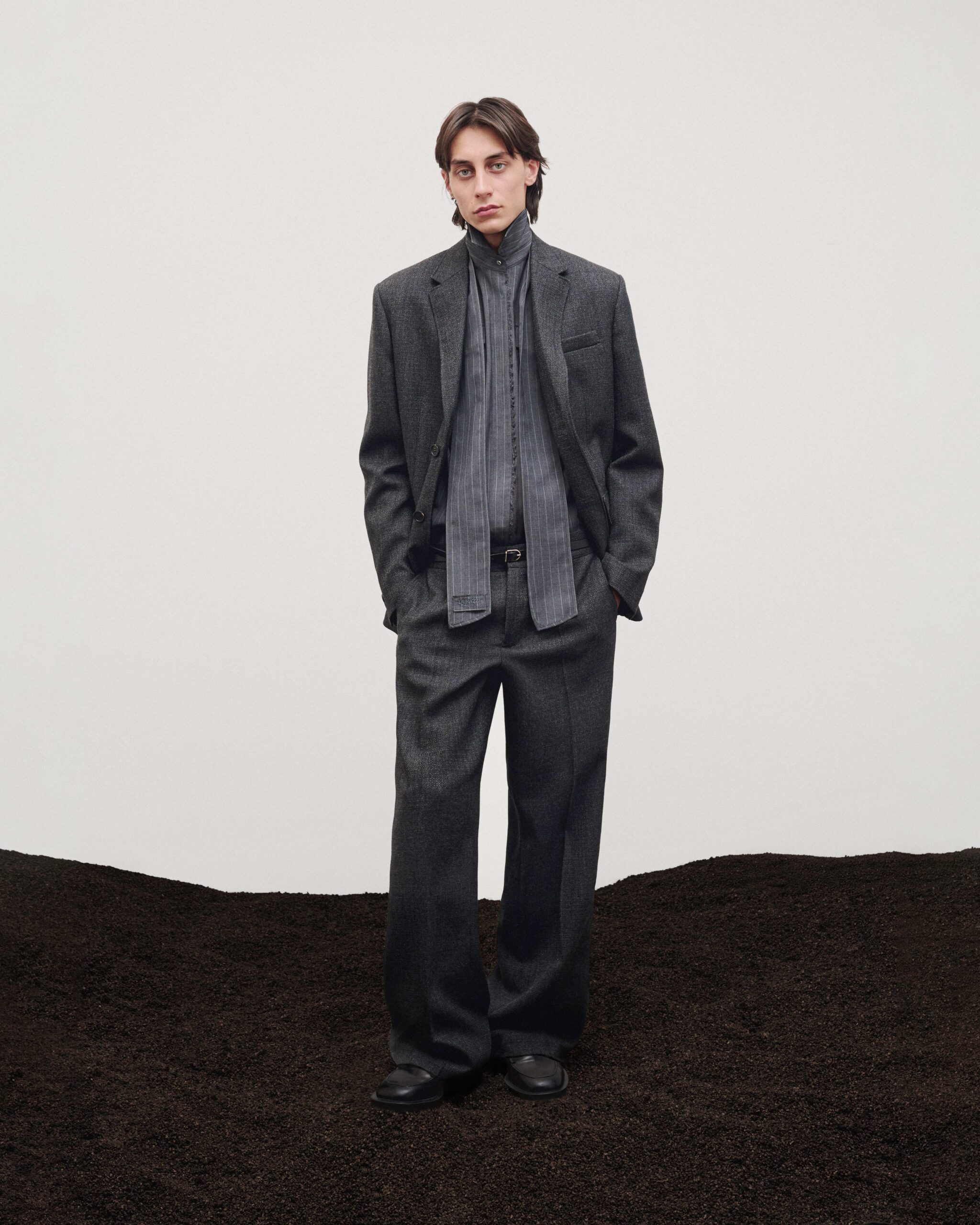 Virgin wool blazer and trousers with pinstripe shirt and removable foulard, menswear, Durazzi Milano FW26